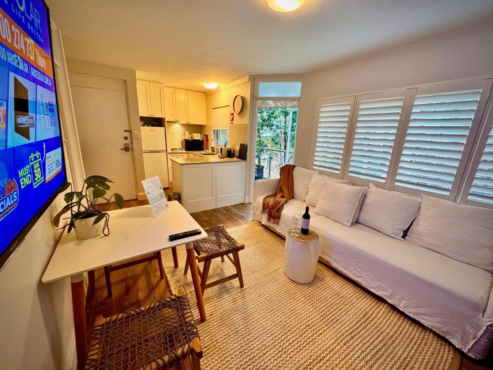 1 Bdrm Manly Beachside Apt With Parking Cité de Cité de Sydney Extérieur photo