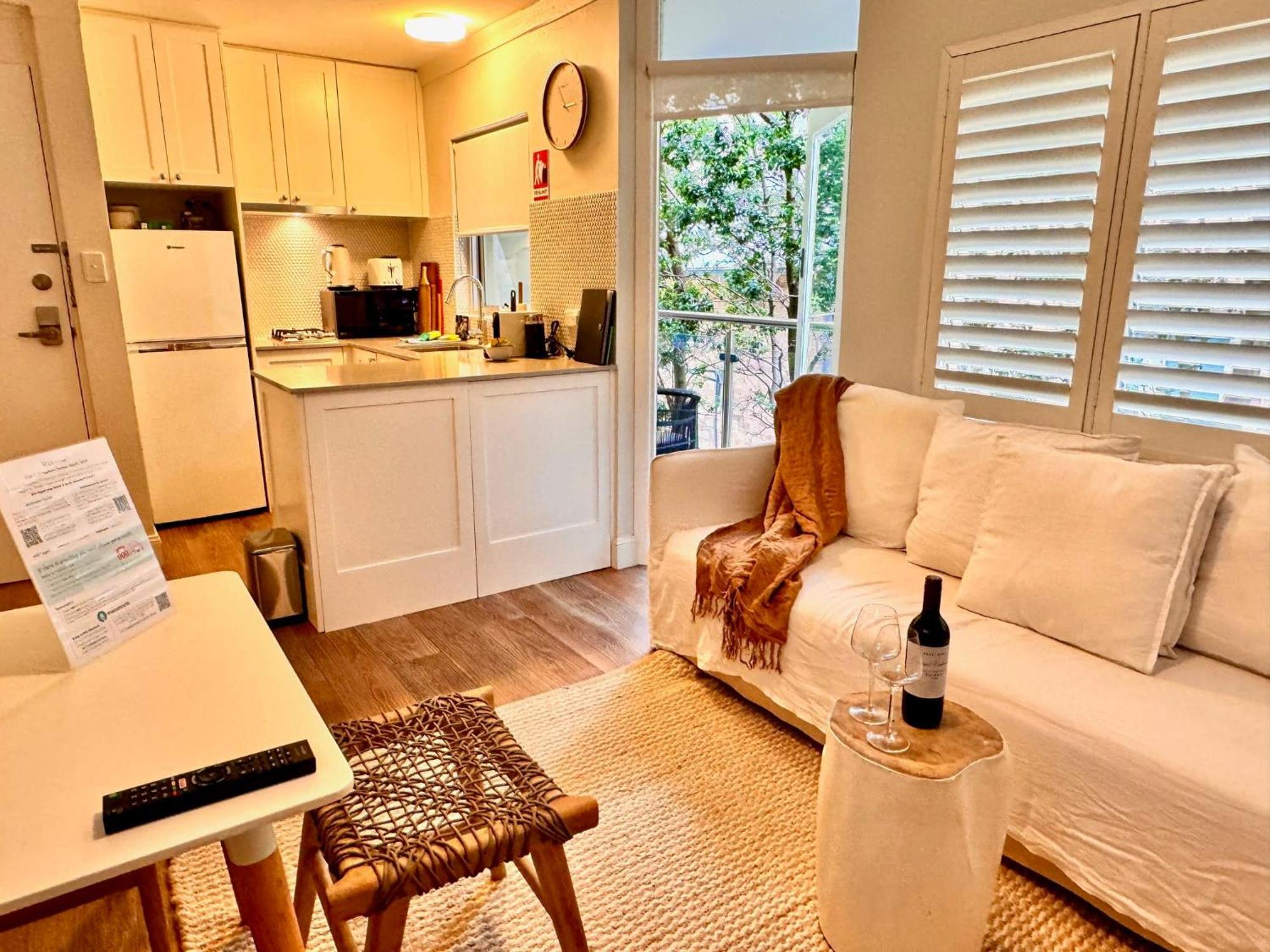1 Bdrm Manly Beachside Apt With Parking Cité de Cité de Sydney Extérieur photo